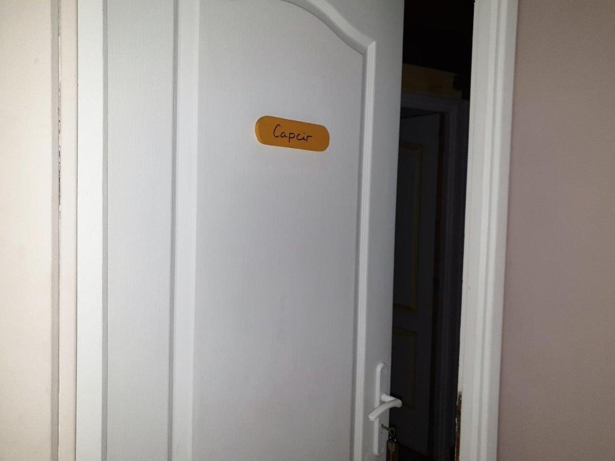 Chambres D'Hotes Et Gites- L'Abri Sous Roche Tautavel Екстер'єр фото