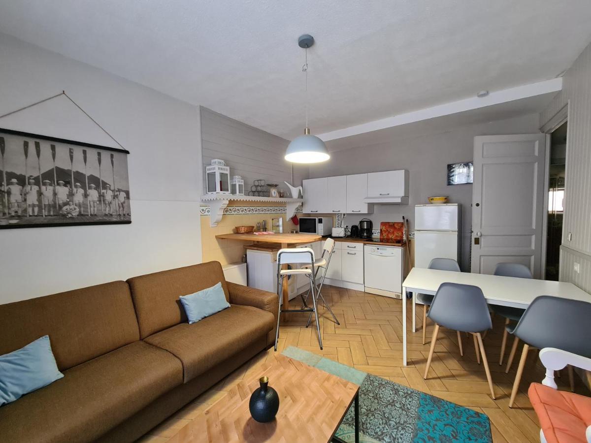 Chambres D'Hotes Et Gites- L'Abri Sous Roche Tautavel Екстер'єр фото